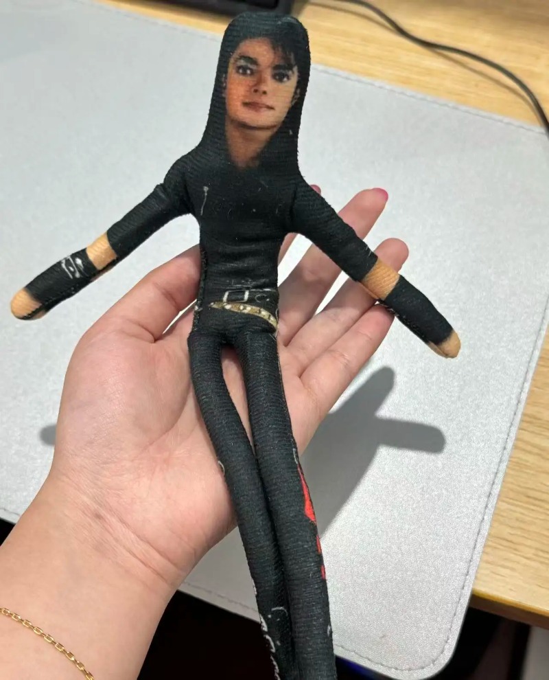 Tech Home Accessories - 新しいスタイルのマイケル・ジャクソンコスプレ小道具人形ぬいぐるみフィギュア人形ルームデコレーション抽象的な関節可動小道具ギフト