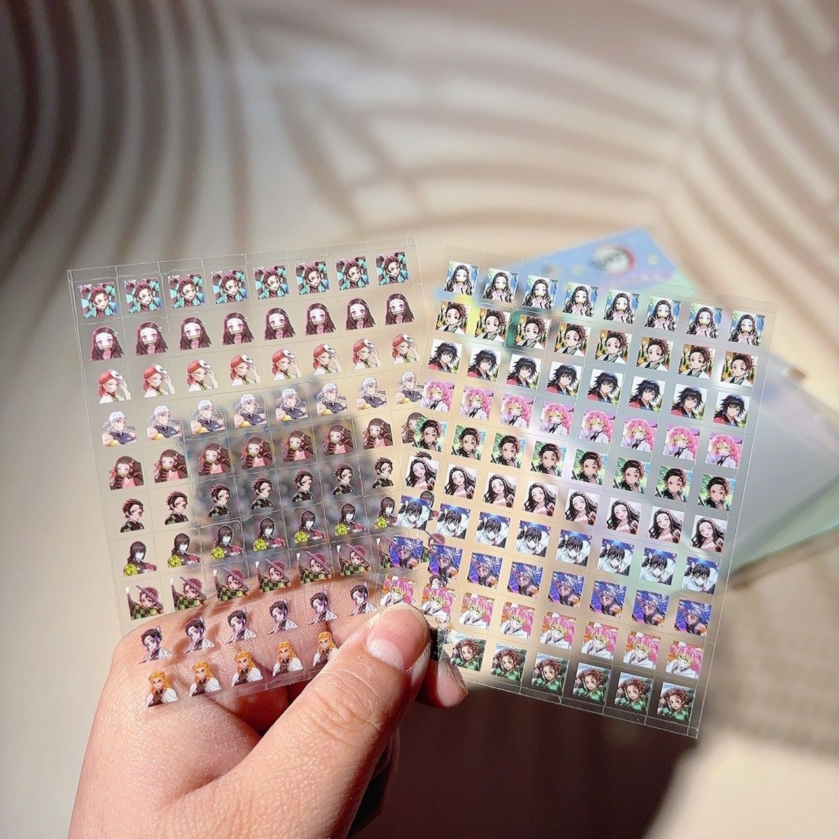 Nail Tech Accessories - 1冊10枚入り 鬼滅の刃ステッカー アニメグッズ ギユ、善逸、無一郎キャラクター 防水ネイルデカール