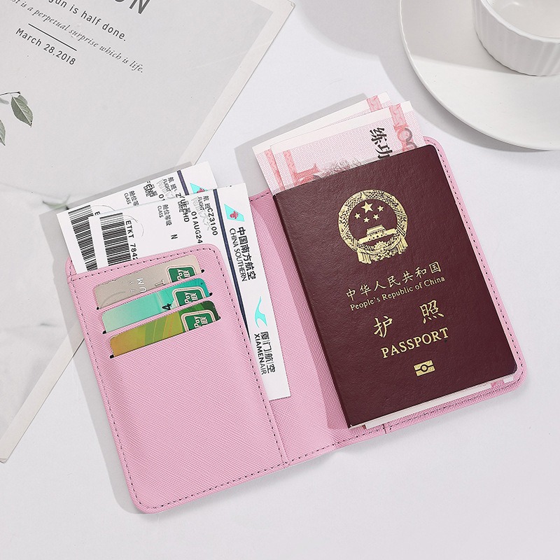 ハローキティ 女性用パスポートカバー PUレザー 多機能クレ - Tech Accessories Travel のレビューと価格